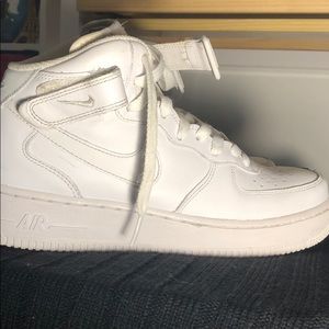 White High top Air forces